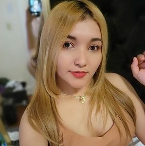 Meet your Posher, Reyna